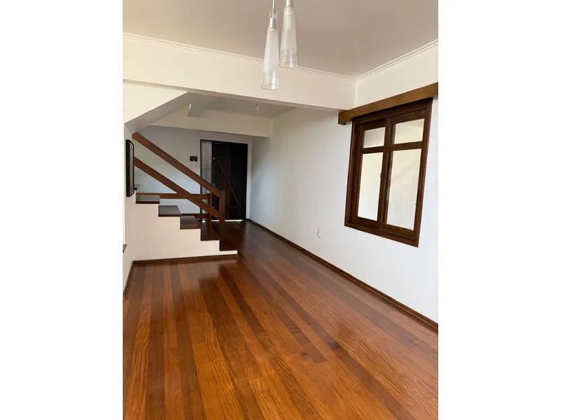 Casa de 3 andares com piscina e lazer no Centro — foto 6