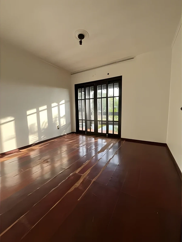 Casa com 4 dormitórios e piscina no bairro Centro – Santa Rosa/RS — foto 8 de 18