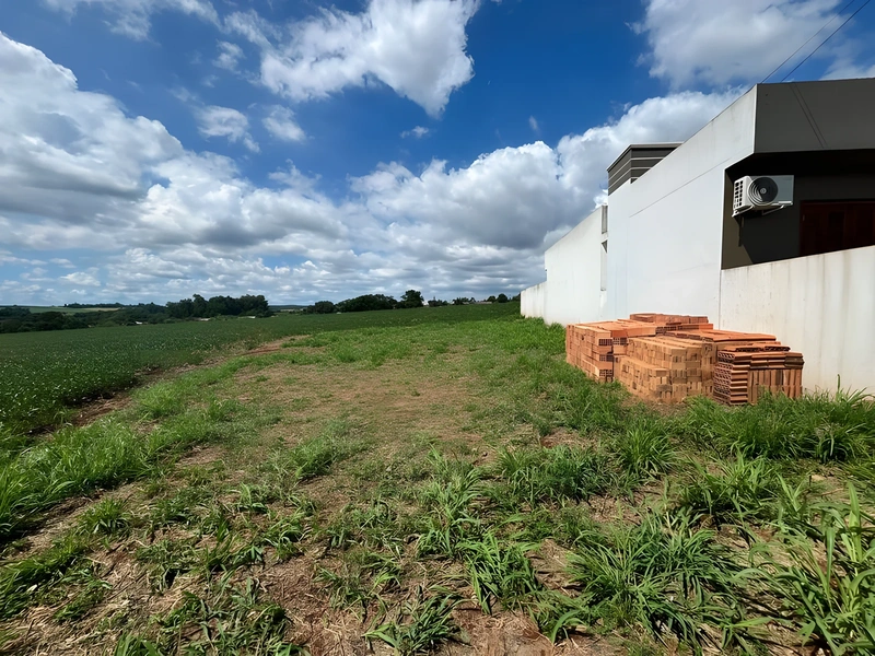 Terreno em Guia Lopes, Santa Rosa — 433 m²