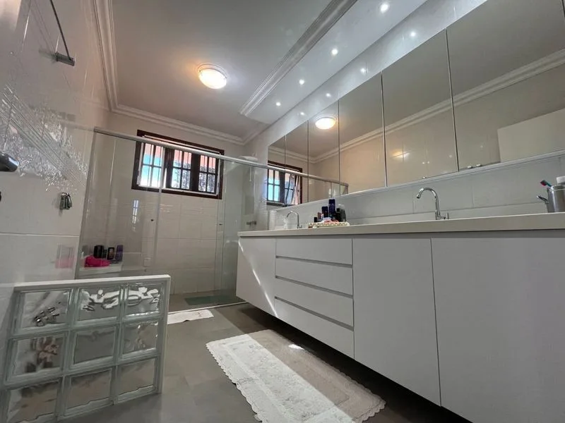 Casa com piscina e área de lazer no bairro Glória — foto 15