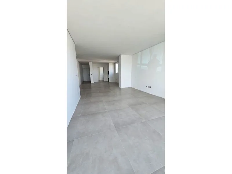 Apartamento 3 dormitórios no Centro, Condomínio Porto Seguro — foto 2