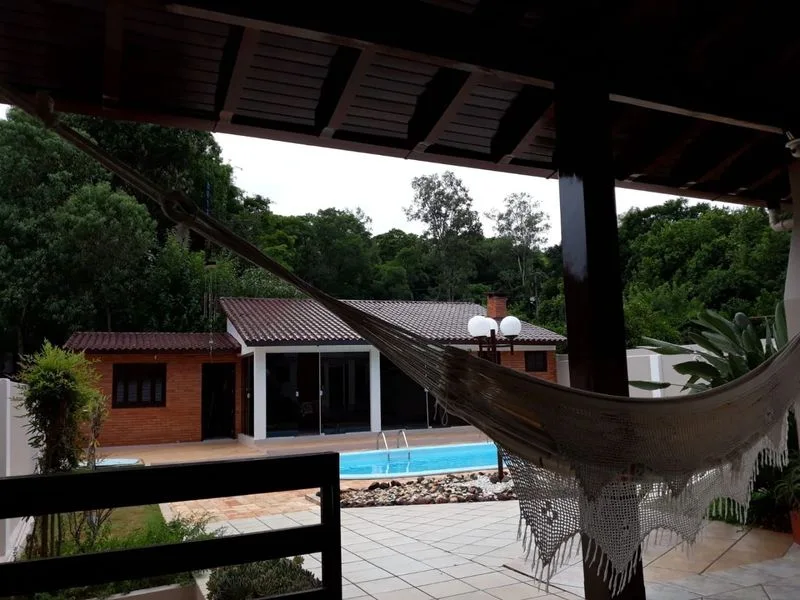 Casa no Centro com piscina e 3 quartos — foto 3