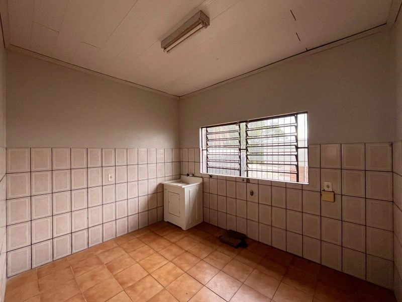 Casa com 3 dormitórios e 196 m² no bairro Central — foto 14 de 15