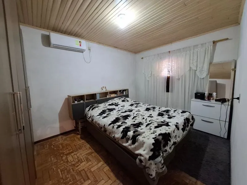 Casa com 3 quartos e garagem no bairro Glória, Santa Rosa — foto 8