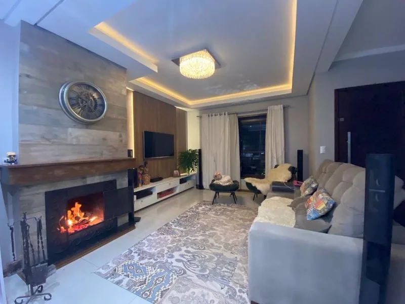 Casa moderna na Glória com piscina aquecida e energia solar — foto 12