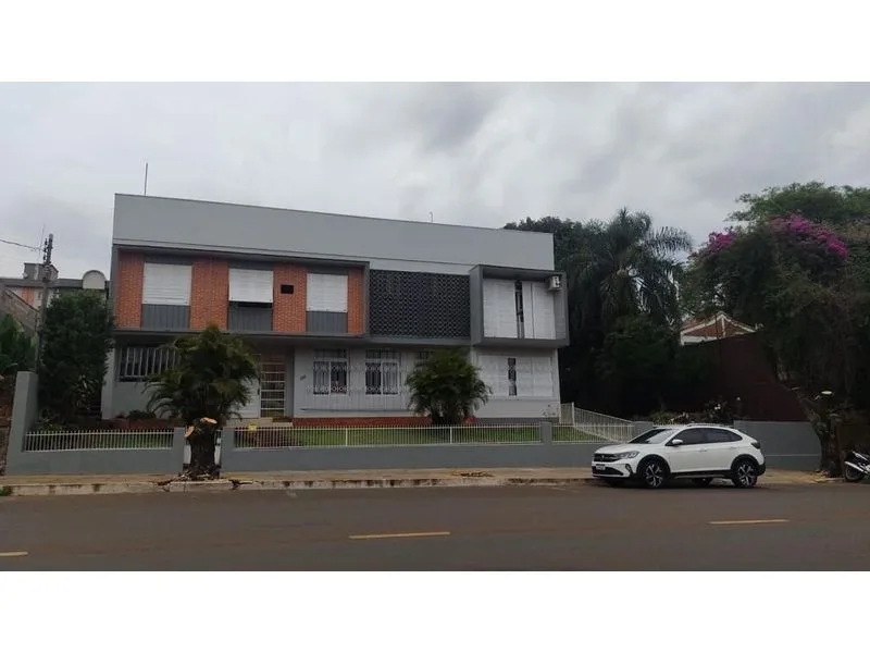 Casa de 5 dormitórios no Centro de Santa Rosa — foto 2