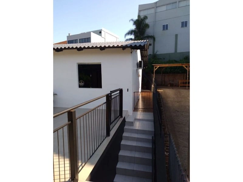 Casa com 3 dormitórios à venda, 306 m² por R$ 1.100.000,00 - Centro - Santa Rosa/RS — foto 5 de 17