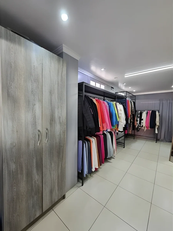 Loja de Moda Completa à Venda – Estoque, Estrutura e Clientes Inclusos! — foto 6 de 11