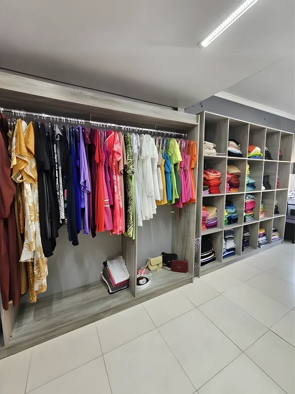 Loja de Moda Completa à Venda – Estoque, Estrutura e Clientes Inclusos! — foto 8 de 11