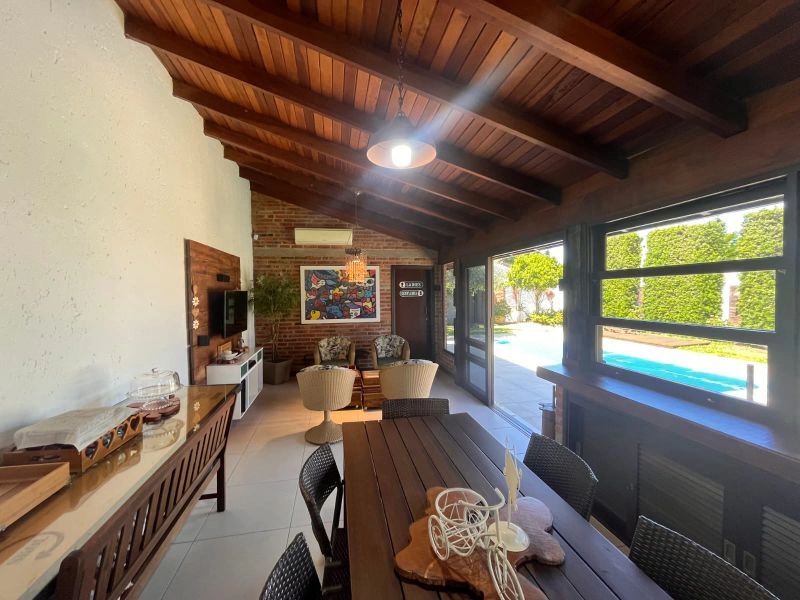 Casa com 2 dormitórios, 3 vagas e sistema fotovoltaico no bairro Cruzeiro — foto 7 de 38