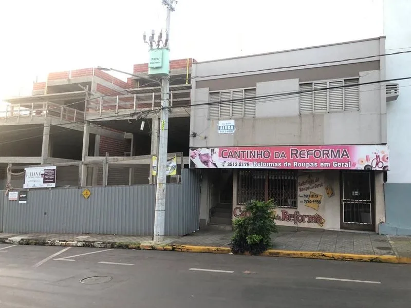 Sala comercial de dois pavimentos no Centro — foto 1