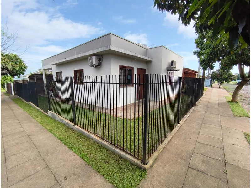 Casa com 3 dormitórios no Parque das Nações, bairro Cruzeiro — foto 2 de 12