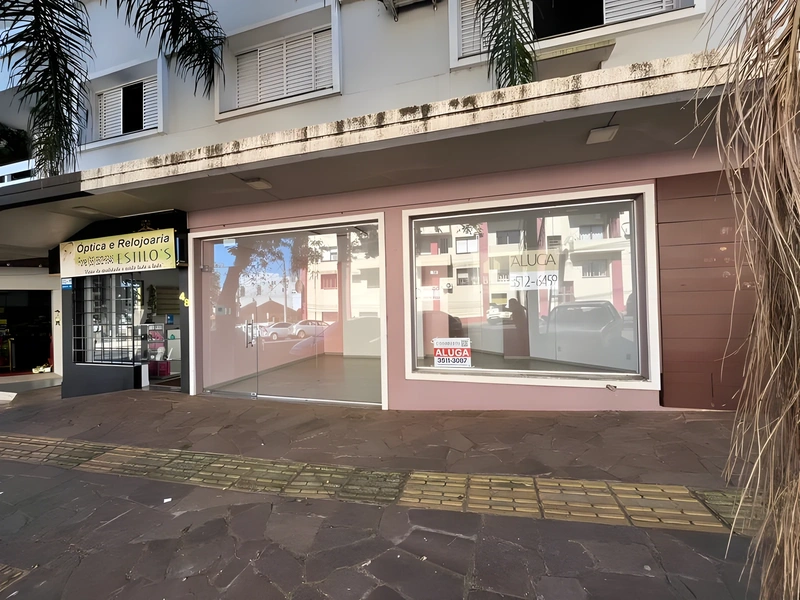 Sala comercial de 48 m² com banheiro acessível no bairro Centro – Santa Rosa/RS — foto 1 de 4