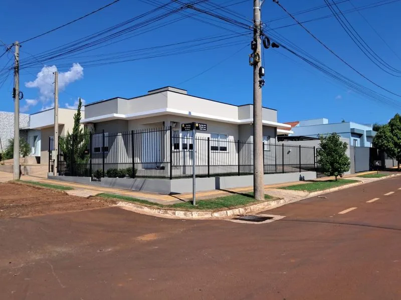 Casa de 89 m² com garagem e churrasqueira em Figueira — foto 1