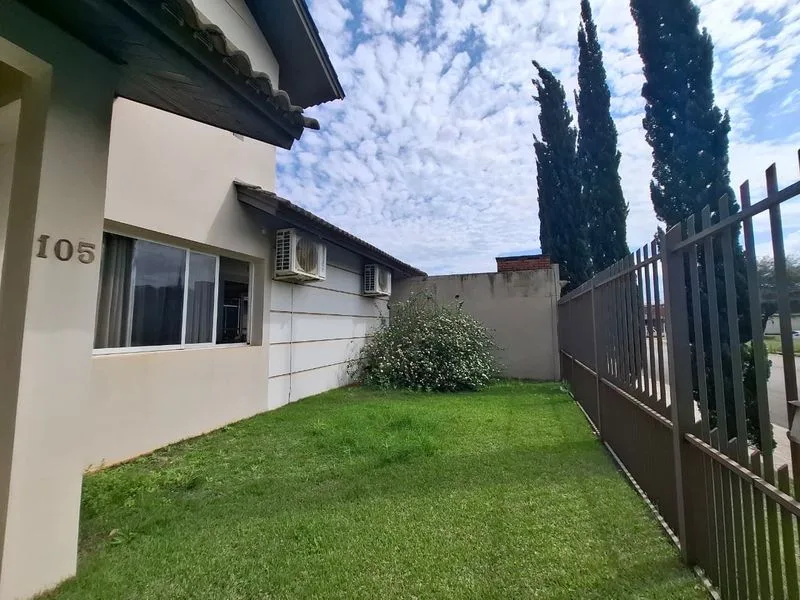Casa com 4 dormitórios, piscina e energia solar no Cruzeiro — foto 24