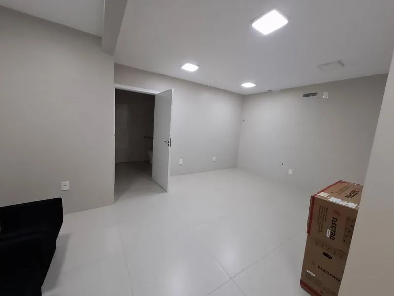Sala comercial para aluguel no Centro — Clínica Warpeschowski — foto 6