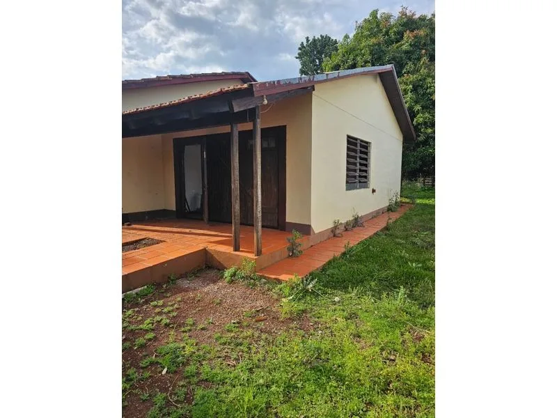 Casa no Cruzeiro com garagem coberta para dois carros — foto 3