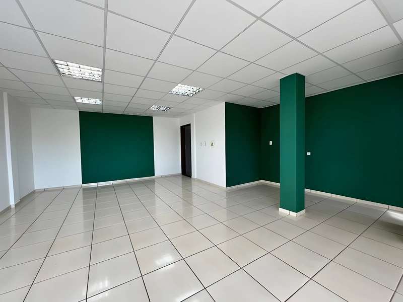 Sala comercial de 82 m² na Avenida Inhacorá, no bairro Centro – Santa Rosa/RS — foto 7 de 9