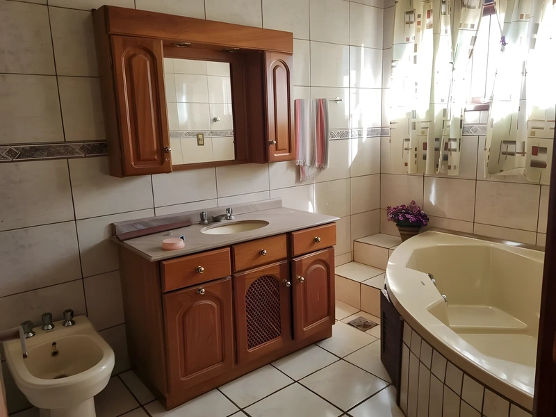 Casa com 4 dormitórios à venda por R$ 840.000,00 - Centro - Santa Rosa/RS — foto 17 de 27