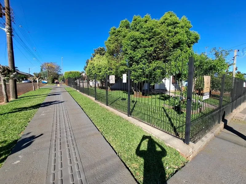 Casa de esquina no Cruzeiro com terreno amplo — foto 4