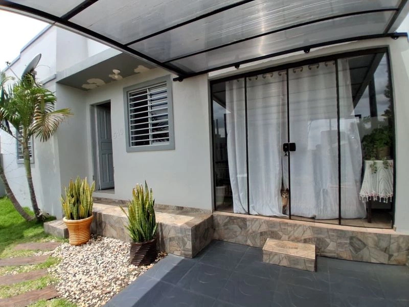 Casa à venda no Montese  Excelente oportunidade! Casa com 2 dormitórios, ideal para quem busca conforto e praticidade, localizada em bairro tranquilo. — foto 3 de 12