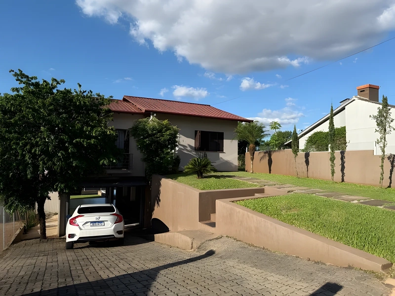 Casa com 3 dormitórios à venda, 280 m² por R$ 970.000 - Planalto - Santa Rosa/Rio Grande do Sul — foto 2 de 21
