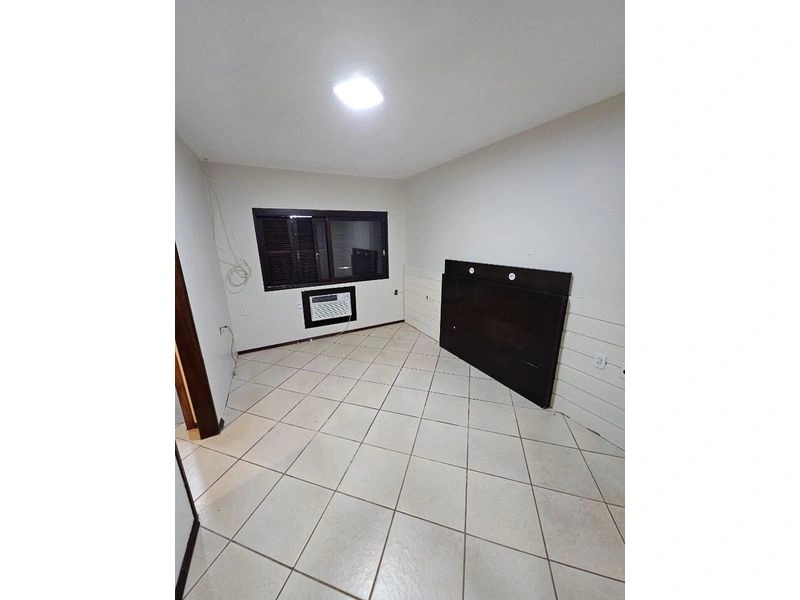 Casa com 4 dormitórios à venda, 236 m² por R$ 980.000,00 - Sulina - Santa Rosa/RS — foto 9 de 18