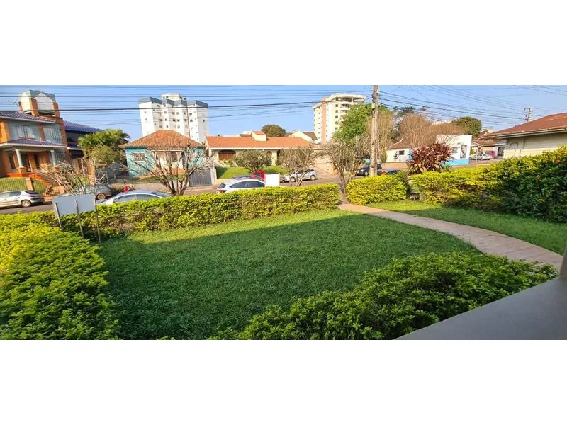 Casa de 4 dormitórios no Centro, Santa Rosa — foto 2