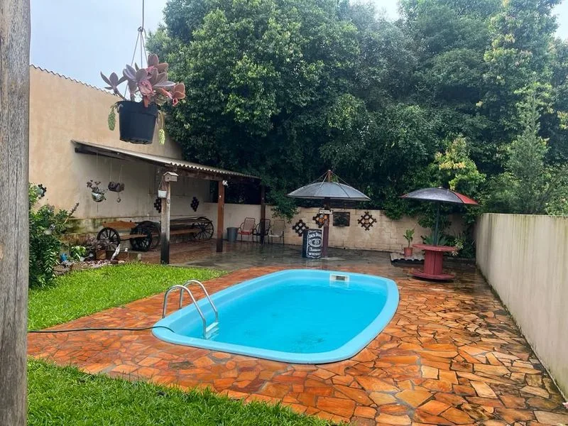 Casa em centro com 3 dormitórios e 2 banheiros — foto 12