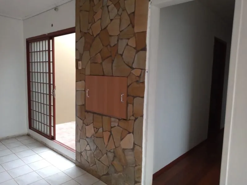 Casa de 4 quartos no bairro Central — foto 3