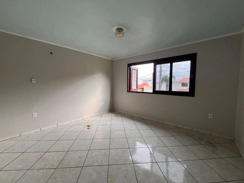 Casa com 3 dormitórios e 196 m² no bairro Central — foto 5 de 15