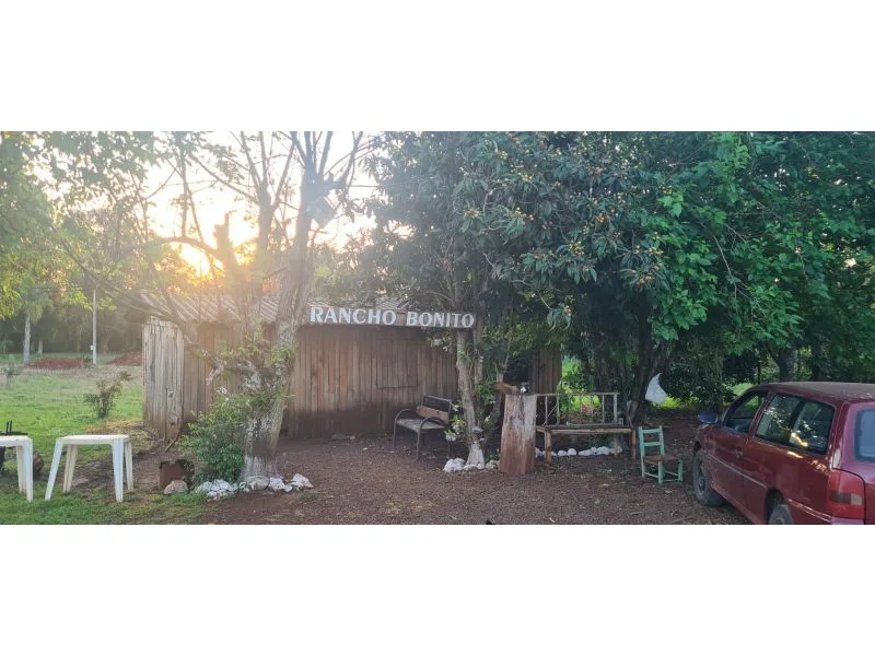 Chácara no Interior com Casa de 3 Dormitórios — foto 3