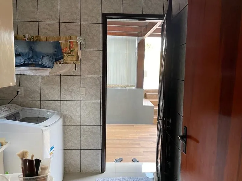 Casa no bairro São Francisco com piscina aquecida e energia solar — foto 19