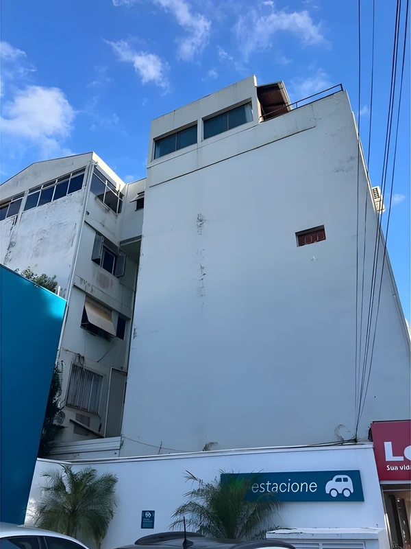 Imóvel comercial de 100 m² no bairro Centro – Santa Rosa/RS — foto 2 de 2