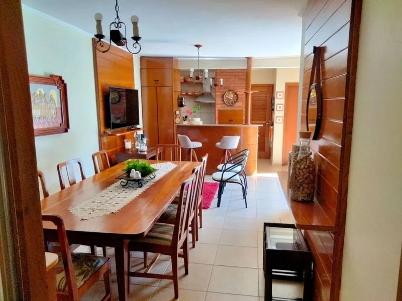 Casa com 3 dormitórios e piscina no Centro de Santa Rosa — foto 13