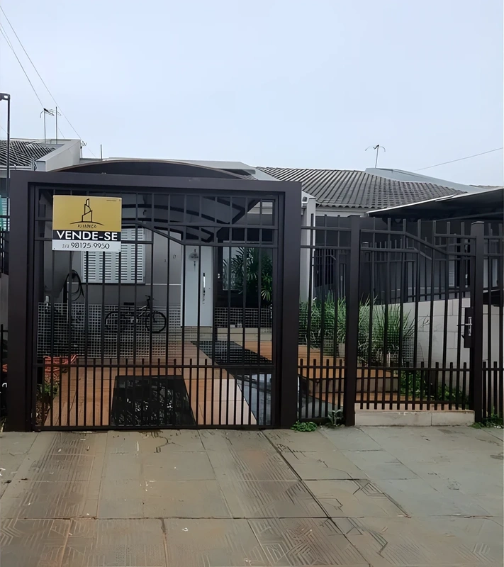 Casa com 2 dormitórios à venda, 96 m² por R$ 385.000,00 - São Francisco - Santa Rosa/RS