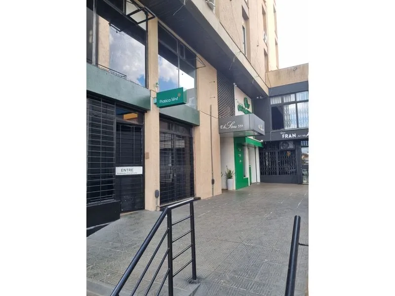 Apartamento reformado com 3 dormitórios no Centro de Santa Rosa — foto 11