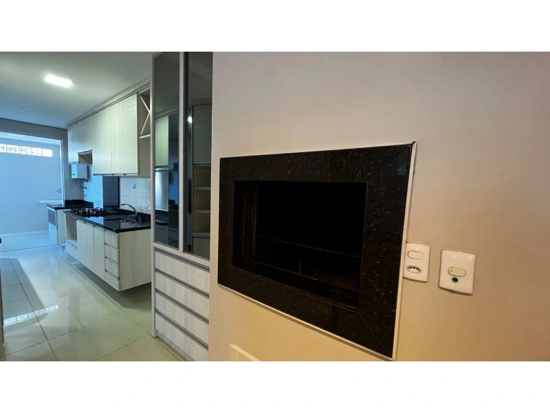 Apartamento com terraço, suíte e 2 vagas no Centro — foto 18 de 21