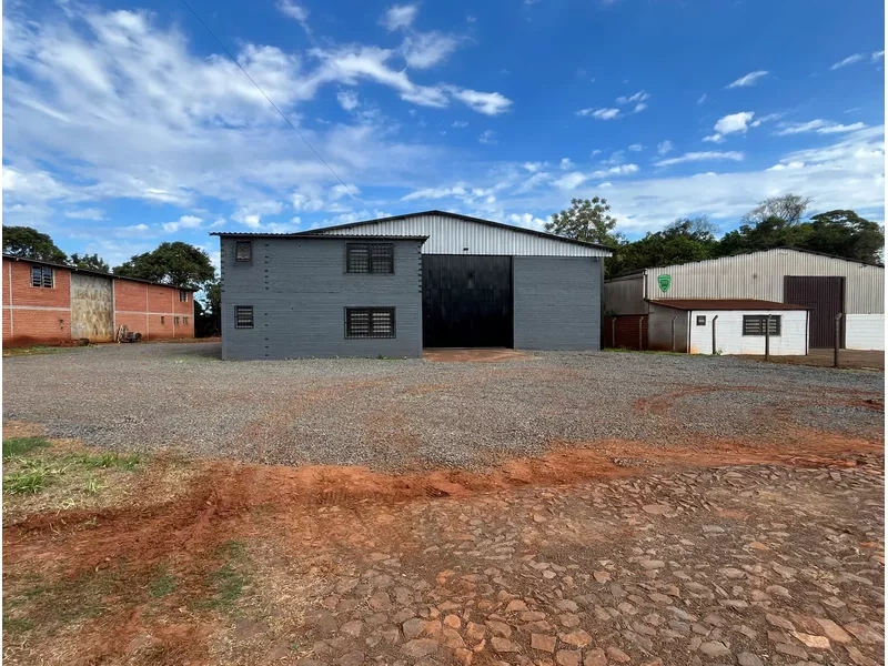 Pavilhão de 1.141 m² na BR-472, bairro Cruzeiro — foto 1 de 1