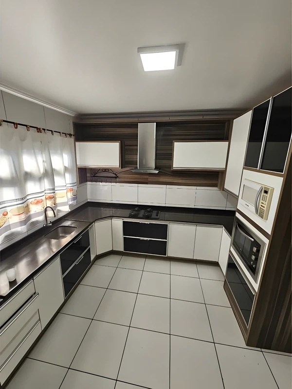 Casa com 4 dormitórios à venda, 236 m² por R$ 980.000,00 - Sulina - Santa Rosa/RS — foto 8 de 18