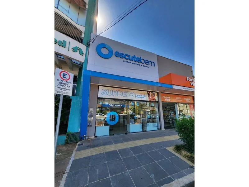 Sala comercial com mezanino no Centro de Santa Rosa — foto 1