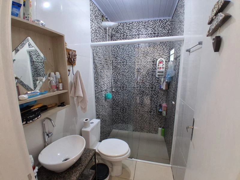 Casa à venda no Montese  Excelente oportunidade! Casa com 2 dormitórios, ideal para quem busca conforto e praticidade, localizada em bairro tranquilo. — foto 8 de 12