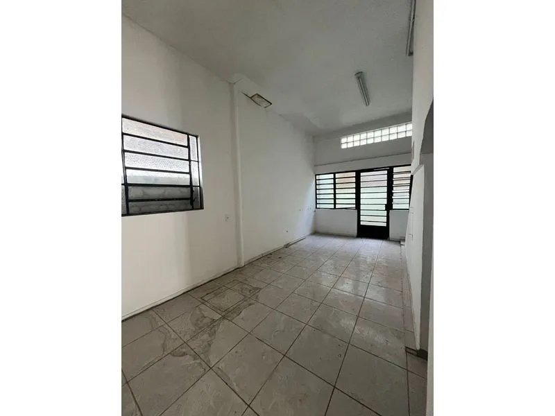 Sala comercial no Centro, 56 m² na Avenida América — foto 5