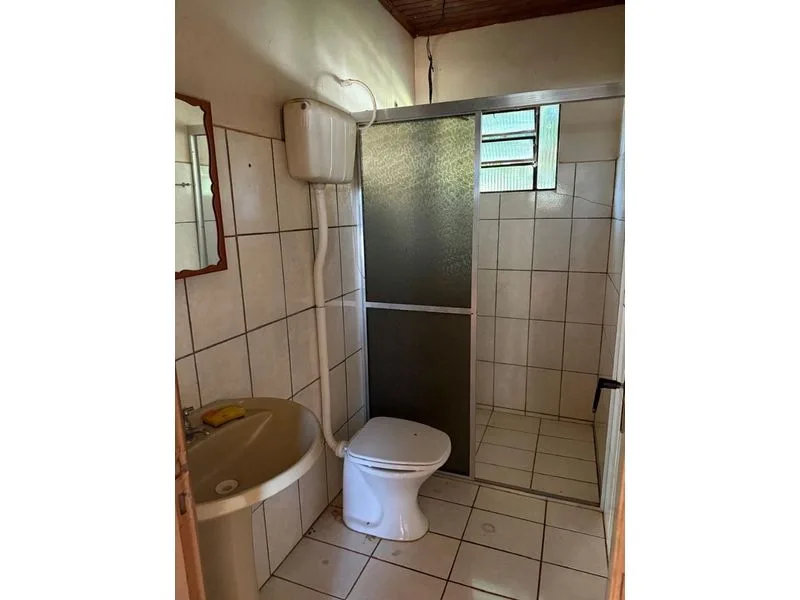Casa no Cruzeiro com garagem coberta para dois carros — foto 13