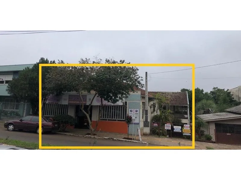 Terreno no Centro com área construída — foto 1