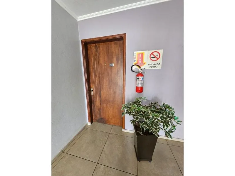 Apartamento com 2 dormitórios na Glória — foto 1