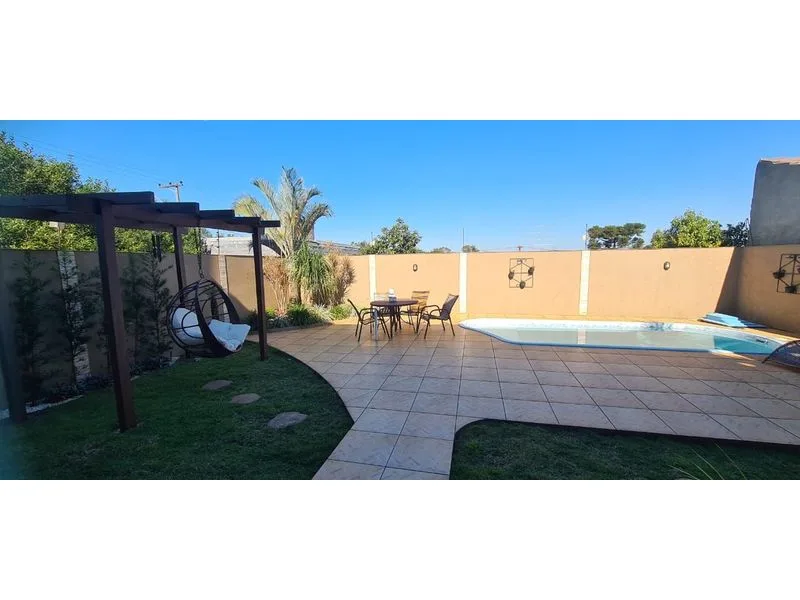 Casa com 4 dormitórios e piscina em Timbaúva — foto 35