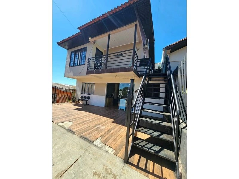 Casa com 4 dormitórios à venda por R$ 630.000 - Glória - Santa Rosa/RS
