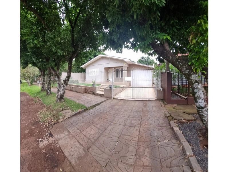 Casa com 4 dormitórios à venda, 150 m² por R$ 650.000,00 - Centro - Santa Rosa/RS — foto 2 de 14