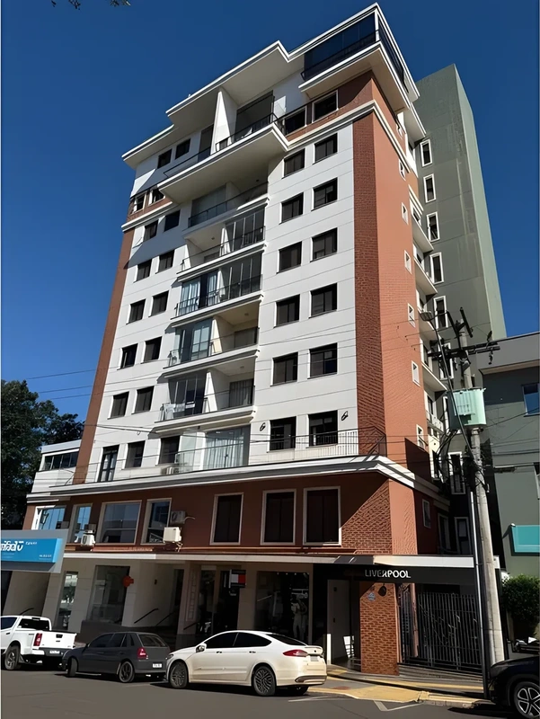 Apartamento 3 dormitórios no Edifício Liverpool, Centro